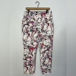 SOFT SURROUNDINGS First Bloom White Garden Pull On Jeans Size Medium NWT